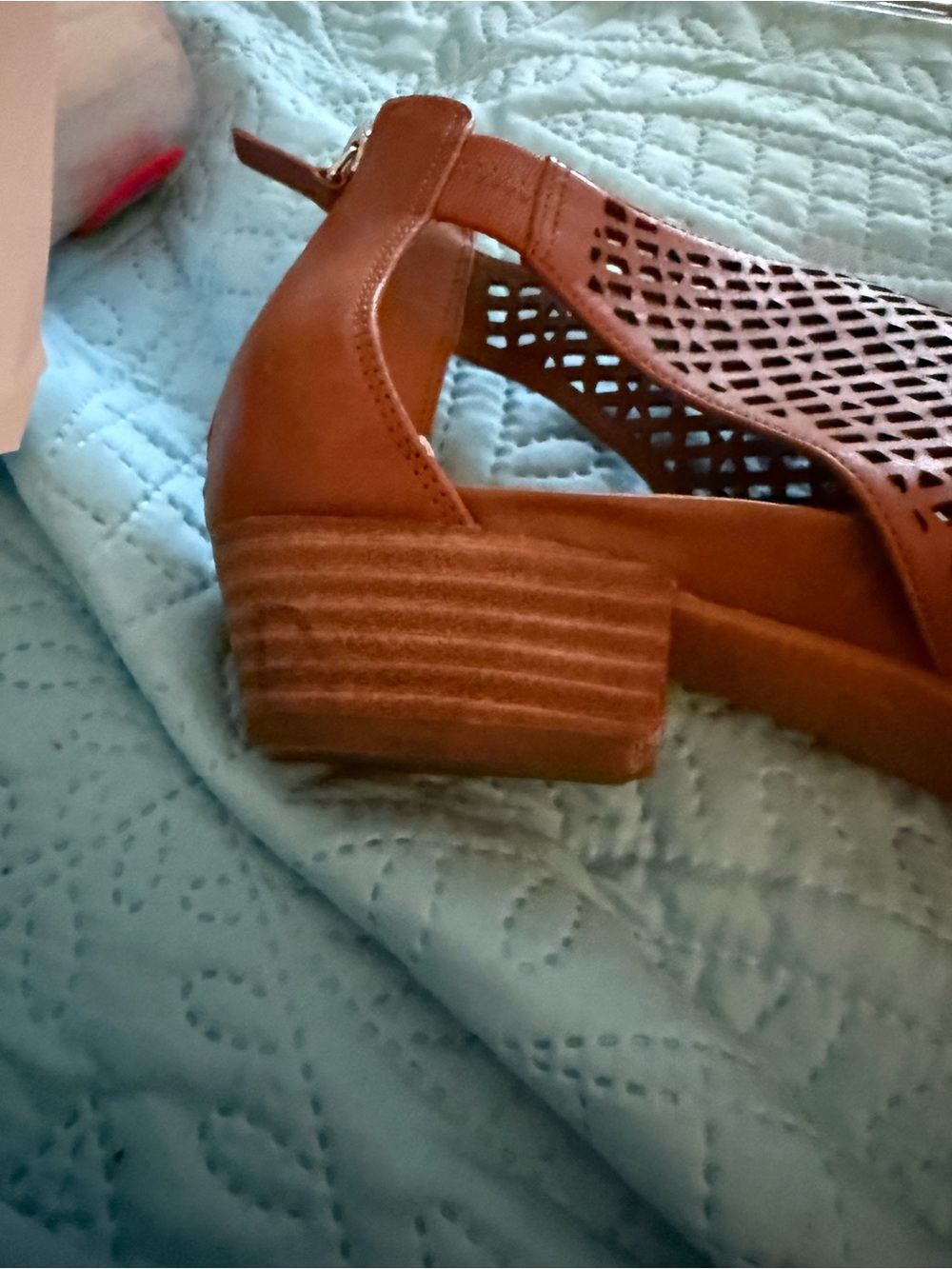 Sage + simple leather sandals - Picture 3 of 5